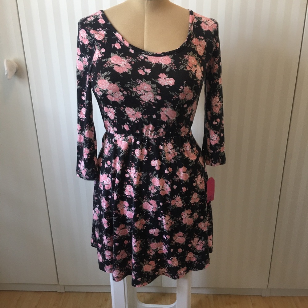 NWT Wallflower black pink flower long sleeve dress Size S